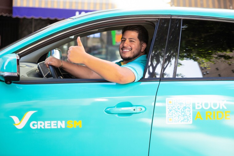 Green SM chính thức khai trương dịch vụ taxi thuần điện tại Mỹ ảnh 1