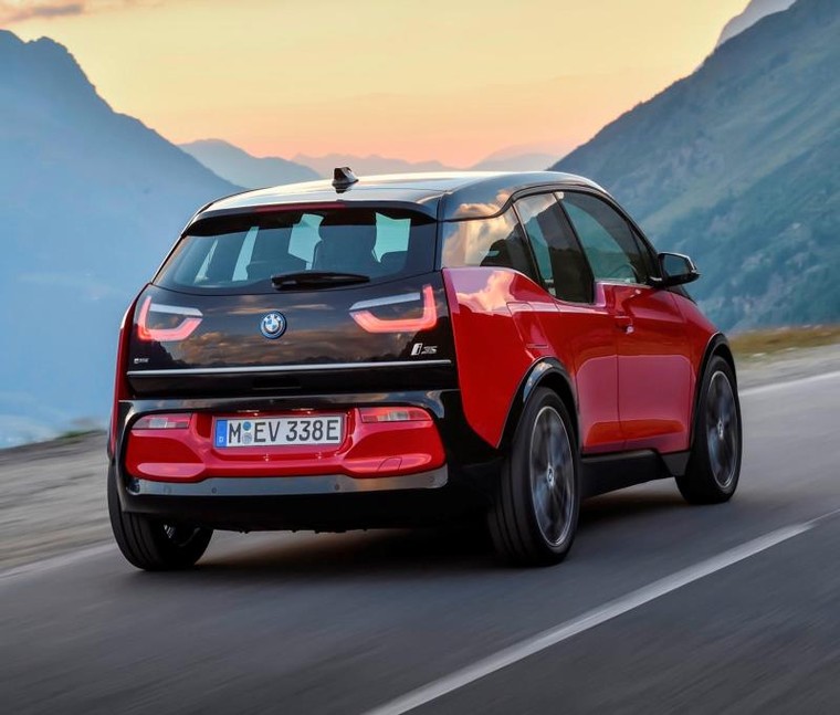 BMW dự kiến ra mắt 5 series và 7 series vào năm 2022 ảnh 2