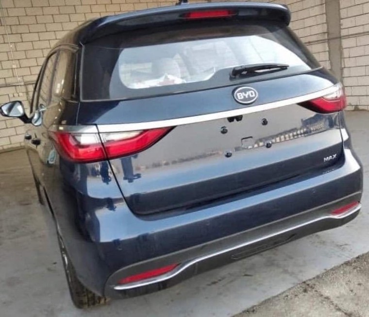 MPV 7 chỗ giá rẻ BYD Song Max bất ngờ xuất hiện tại Việt Nam, cạnh tranh Mitsubishi Xpander ảnh 5