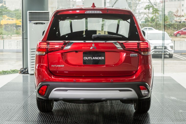 Mitsubishi Outlander 2020 ra mắt với ưu đãi hấp dẫn khi mua xe ảnh 5