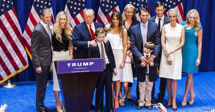 Tổng thống Mỹ Donald Trump có thêm người cháu thứ 9 ảnh 4