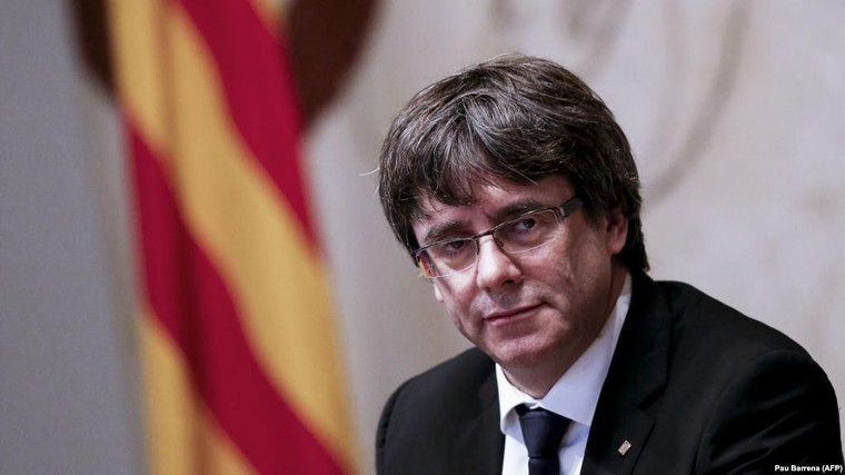 Catalonia hoãn tuyên bố độc lập, mong muốn đàm phán thêm ảnh 1
