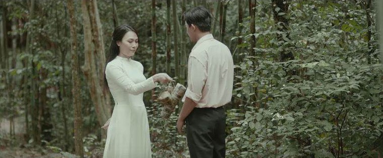 Mỹ nam “Em gái mưa” bất ngờ xuất hiện trong MV của Mỹ Tâm ảnh 3