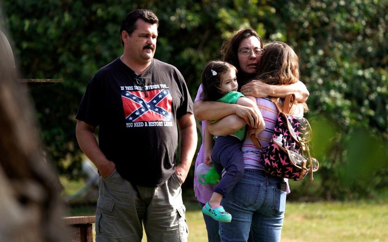 Xả súng kinh hoàng tại Texas: Tay súng từng làm trong Không quân Mỹ ảnh 1