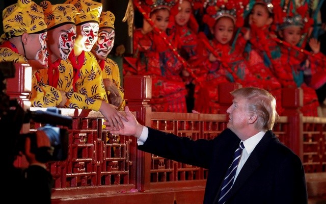 Toàn cảnh ngày đầu chuyến thăm Trung Quốc của Tổng thống Mỹ Donald Trump ảnh 2