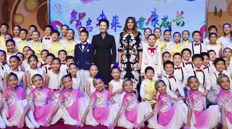 Đệ nhất phu nhân không cùng Tổng thống Mỹ thăm Việt Nam ảnh 3