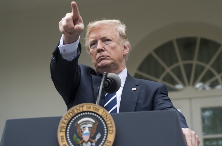 Dưới thời ông Trump, biến đối khí hậu không phải mối đe dọa quốc gia ảnh 1