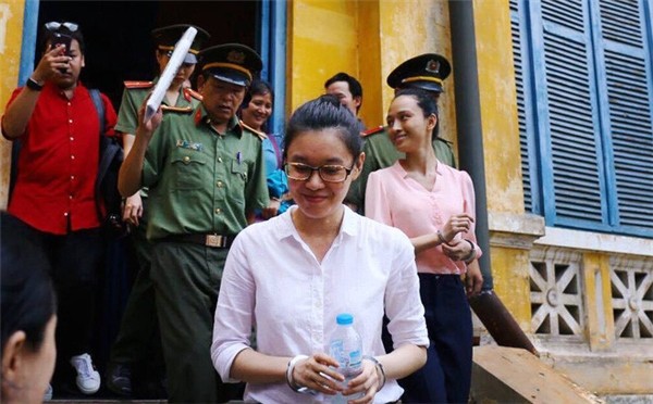 Cuộc sống giản dị, khép kín của Hoa hậu Trương Hồ Phương Nga sau gần 1 năm tại ngoại ảnh 4