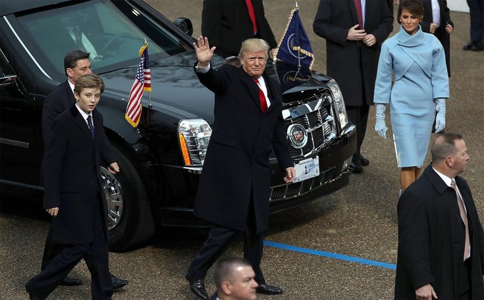 Ông Trump ‘khoe’ siêu xe quái thú với chủ tịch Kim Jong-un ảnh 3