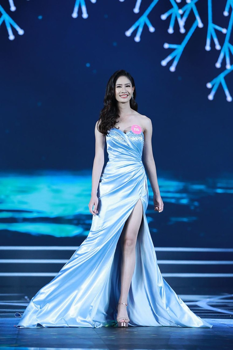 30 người đẹp Chung khảo phía Nam lộng lẫy trong trang phục dạ hội - ảnh 2