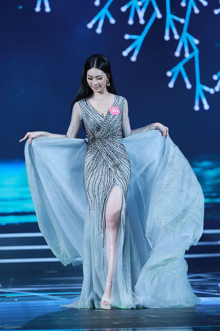 30 người đẹp Chung khảo phía Nam lộng lẫy trong trang phục dạ hội - ảnh 3