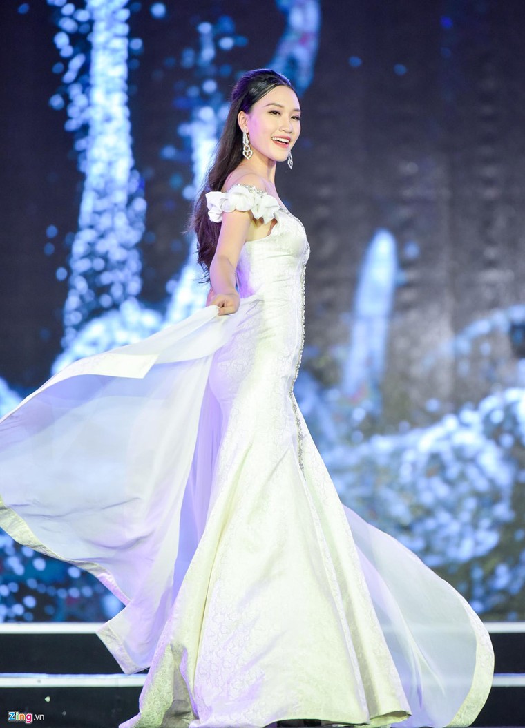 Nhan sac 25 co gai phia Bac vao chung ket Hoa hau Viet Nam 2018 hinh anh 15