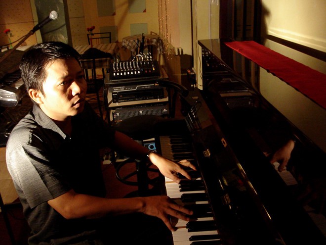 Pham Anh Khoa di dien tro lai sau scandal ga tinh, quay roi hinh anh 2