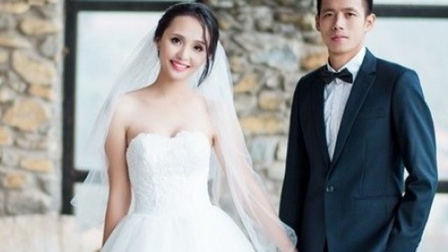 {title} Gia thế nhà vợ của Văn Quyết - cầu thủ gỡ hòa cho U23 Việt Nam