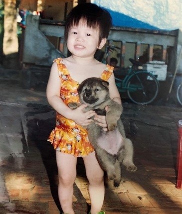 Bui Phuong Nga: Tu co be co mai toc cut lun den nang a hau 1 Viet Nam hinh anh 2