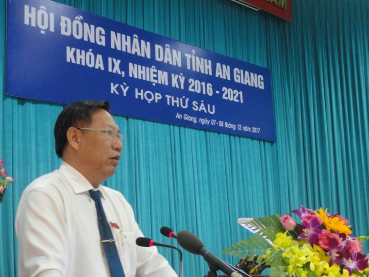 Thu tuong phe chuan Pho Chu tich UBND tinh An Giang hinh anh 1