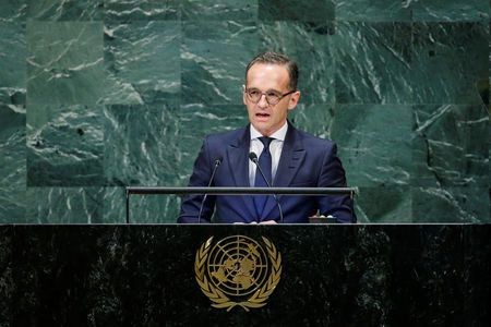 Đức khyên Mỹ ‘đánh chuột đừng để vỡ bình’ ảnh 1