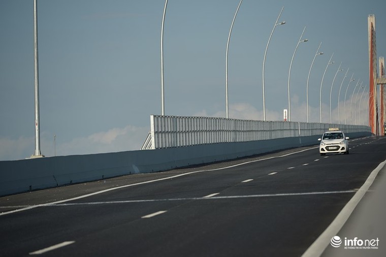 Cầu Bạch Đằng bị vênh, lún: Sẽ tiến hành bù vênh khi hết thời gian theo dõi ảnh 2