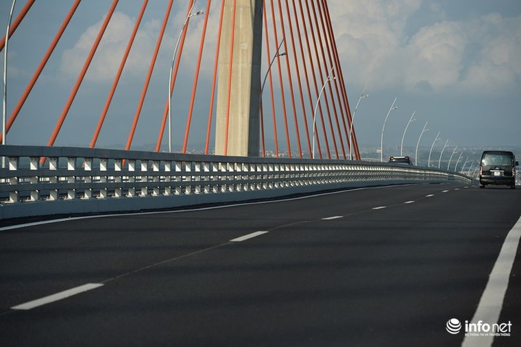 Cầu Bạch Đằng bị vênh, lún: Sẽ tiến hành bù vênh khi hết thời gian theo dõi ảnh 5