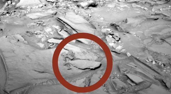 Nhung hinh thu bi an tung xuat hien tren sao Hoa hinh anh 2