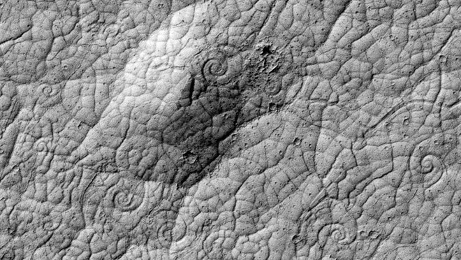 Nhung hinh thu bi an tung xuat hien tren sao Hoa hinh anh 7