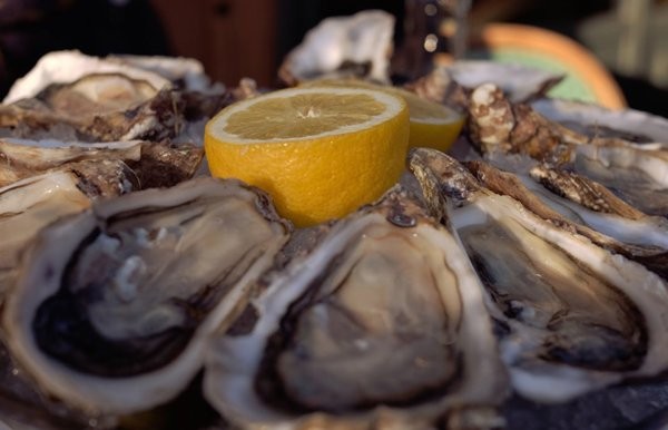 Người đàn ông bị cắt cụt tay vì món ăn tươi sống nhiều người yêu thích