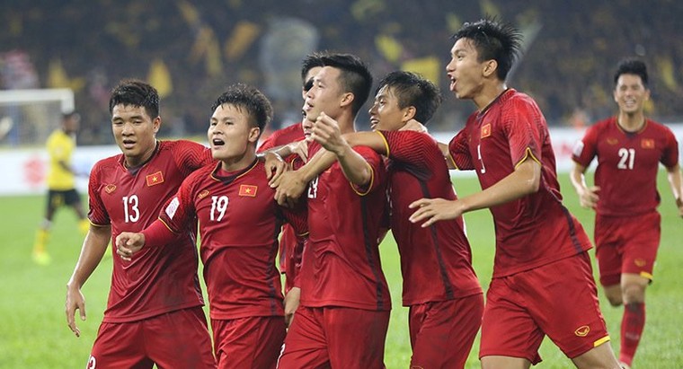 HLV Lê Thuỵ Hải: “Malaysia hết bài rồi, thầy Park thì còn nhiều”