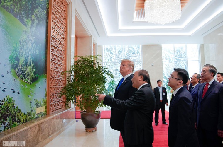 Hình ảnh: Thủ tướng Nguyễn Xuân Phúc tiếp Tổng thống Mỹ Donald Trump ảnh 6