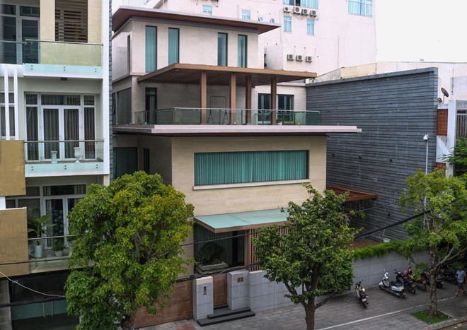 Bo Cong an khoi to, kham xet nha ong Truong Duy Nhat hinh anh 3 