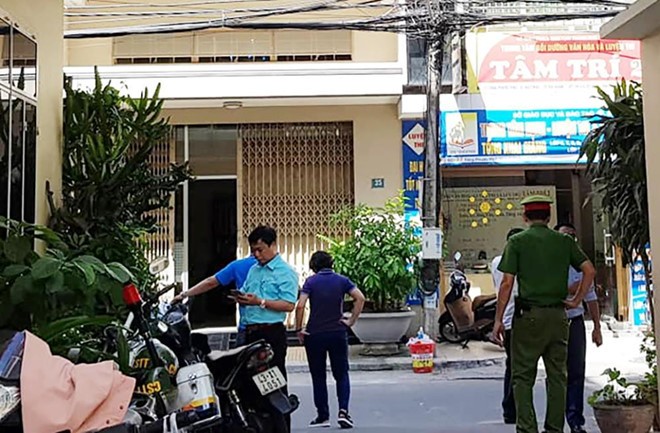 Bo Cong an khoi to, kham xet nha ong Truong Duy Nhat hinh anh 2 