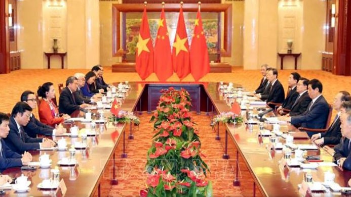 hinh anh hoat dong cua chu tich quoc hoi trong 5 ngay tham trung quoc hinh 16