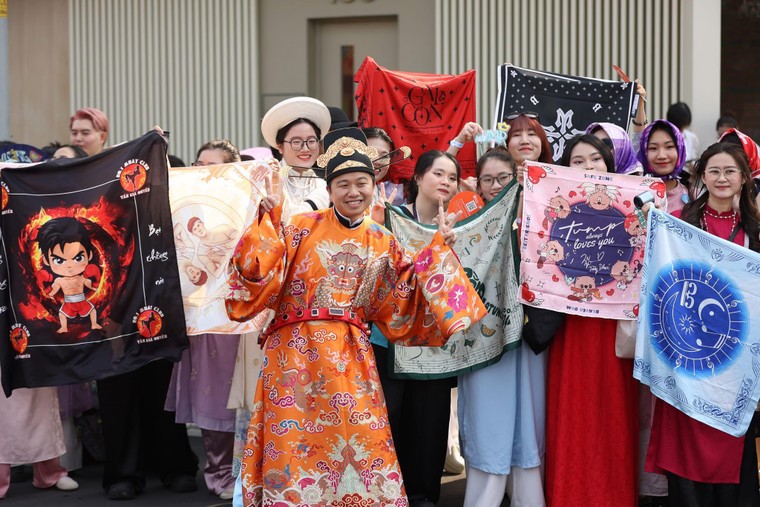 Concert "Anh trai vượt ngàn chông gai": Sự giao thoa giữa âm nhạc hiện đại và văn hóa dân tộc ảnh 1