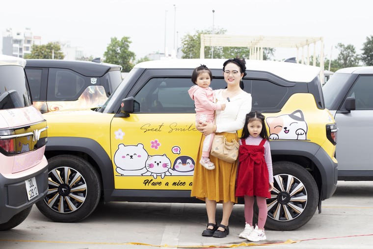 Màn xếp hình kỷ lục gần 400 xe điện VinFast mở màn Ngày Hội Xanh 2025 ảnh 3