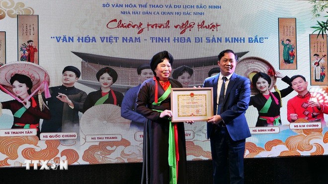 Câu quan họ Bắc Ninh vang lên giữa thủ đô Berlin ảnh 1