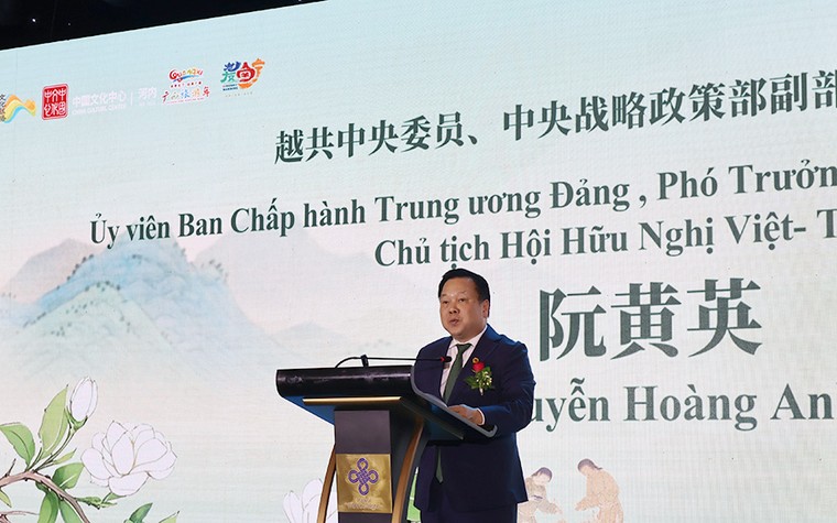 Tăng cường giao lưu văn hóa, kết nối du lịch Việt - Trung ảnh 1