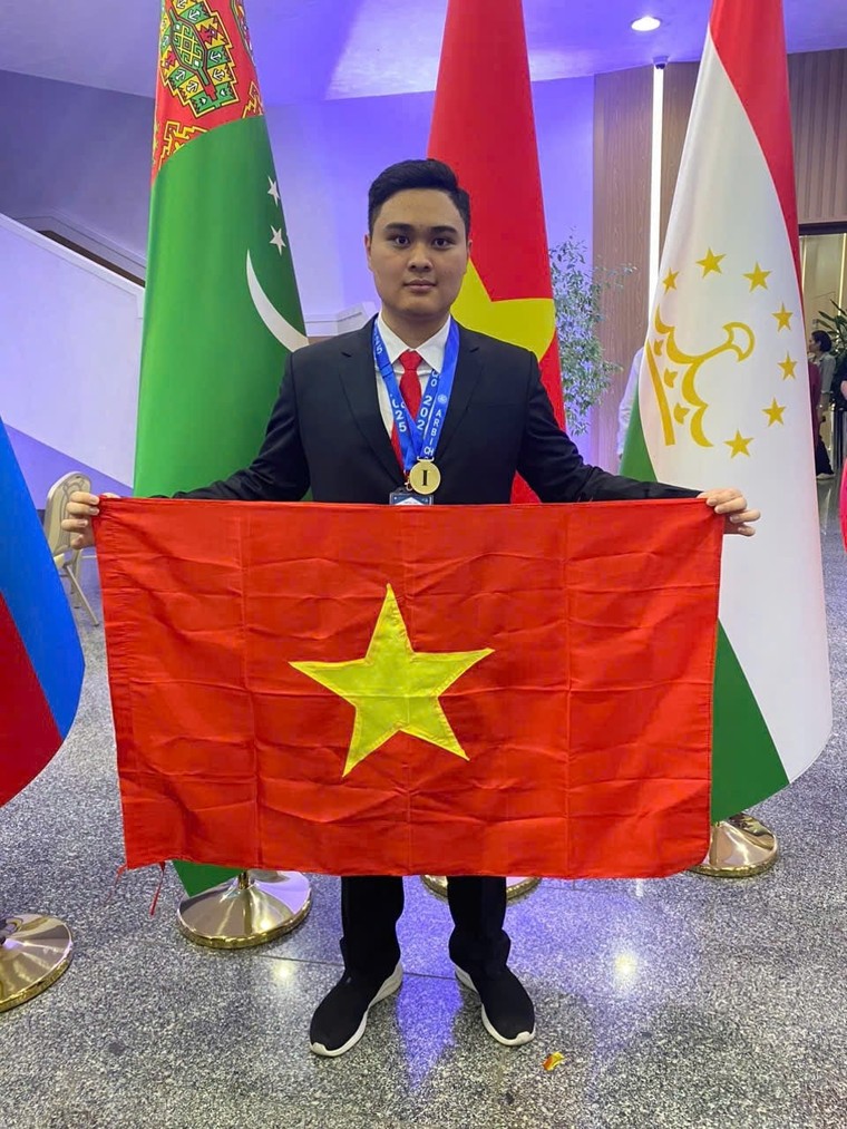 Nam sinh Việt giành số điểm gần tuyệt đối tại kỳ thi Hóa học Quốc tế ảnh 3