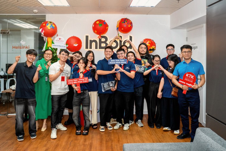 Làm giáo dục giữa “cơn bão” công nghệ: Đừng sợ bị thay thế ảnh 2