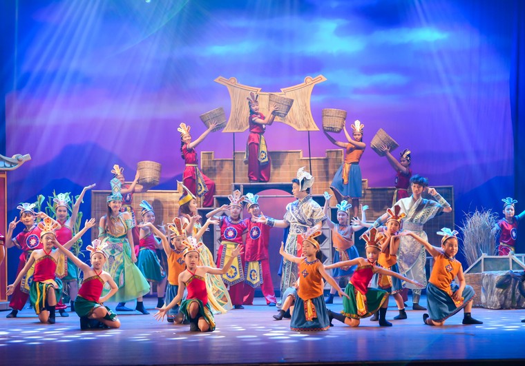 “The Enchanted Crossbow” của Victoria School tỏa sáng tại DANAFF III – biểu tượng của một Đà Nẵng mới ảnh 4