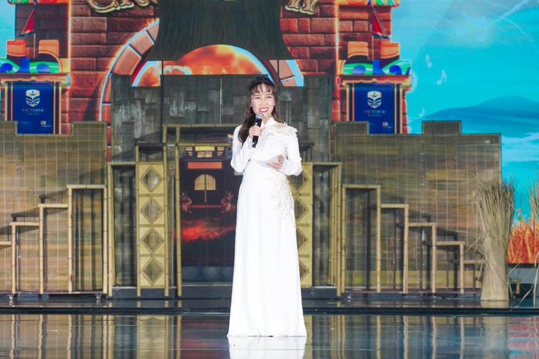 “The Enchanted Crossbow” của Victoria School tỏa sáng tại DANAFF III – biểu tượng của một Đà Nẵng mới ảnh 6