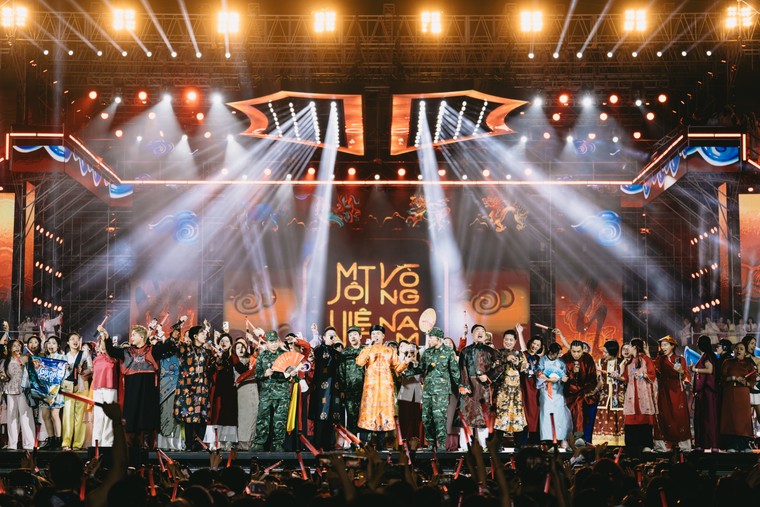 2 đêm diễn cuối của Anh Trai Vượt Ngàn Chông Gai Concert sẽ có thiết kế sân khấu hoàn toàn mới ảnh 1