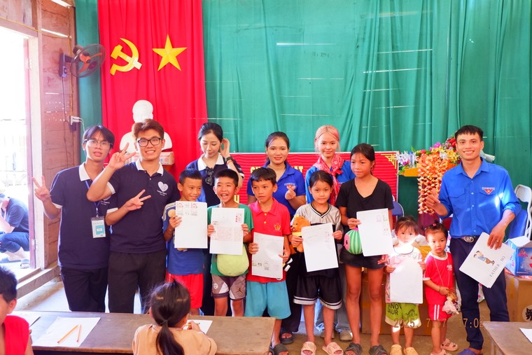 Những bước chân không ngại nắng gió ảnh 2