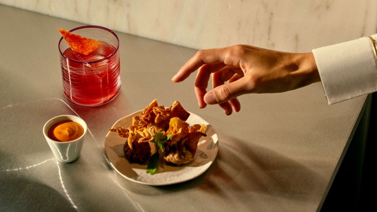 Tinh hoa nghệ thuật pha chế: Chào mừng tháng Cocktail Thế giới cùng Hotel de la Coupole Sapa - MGallery Collection ảnh 3