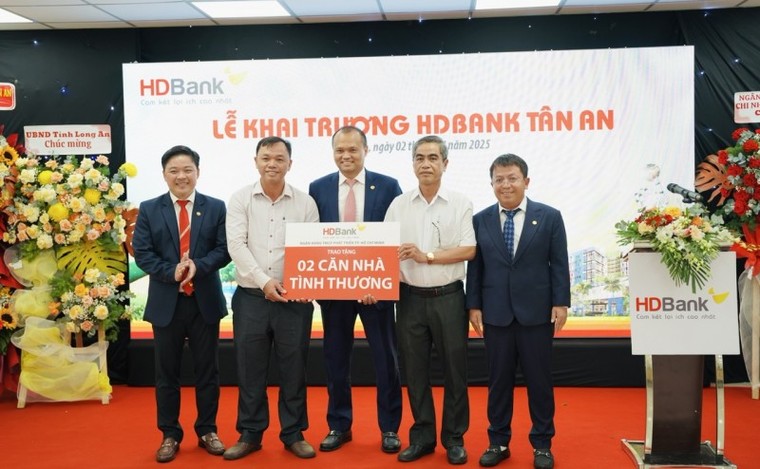 Khai trương chi nhánh HDBank Tân An, điểm giao dịch thứ 377 của HDBank ảnh 1