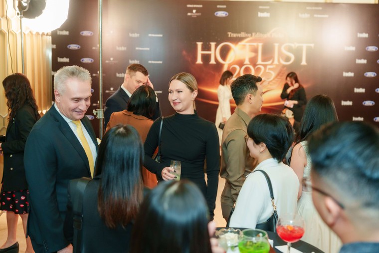 HOTLIST 2025 vinh danh TP. Hồ Chí Minh, Huế và Quảng Ninh là những điểm đến ấn tượng của năm ảnh 2