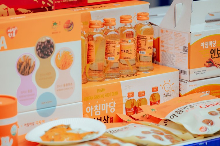 Menu chơi Tết một ngày ở Cần Giờ: Bay trên trời, chill bên biển, check-in mỏi tay, “ăn sập” hội xuân ảnh 4