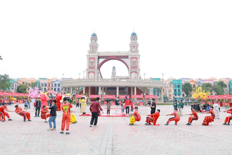 Hội xuân rộn ràng, chính sách mở lối, Ocean City đón làn sóng cư dân về ở sớm dịp Tết ảnh 3