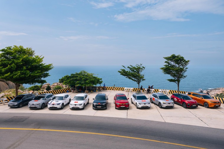 VinFast bàn giao 16.172 ô tô điện cho khách hàng trong tháng 1/2026 ảnh 1