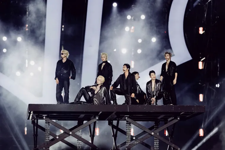 Gai Home Concert: Đêm “tốt nghiệp” khép lại hành trình bùng nổ của Anh trai vượt ngàn chông gai ảnh 3