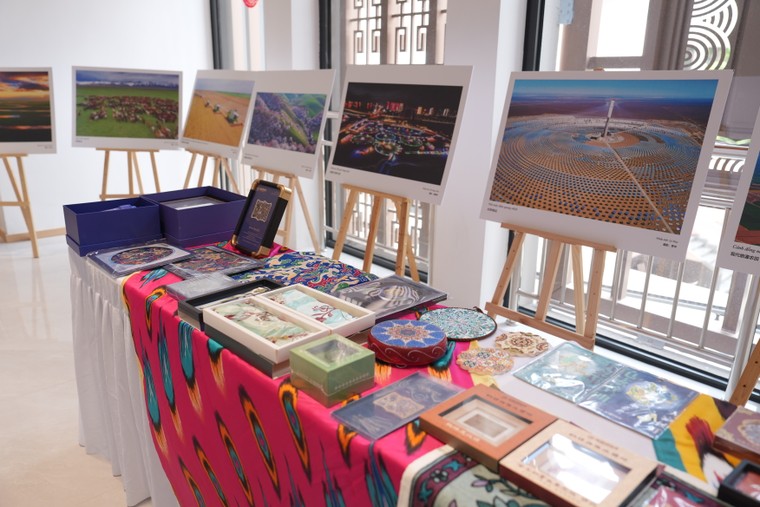 Quảng bá văn hóa – du lịch Tân Cương, mở rộng không gian hợp tác Việt – Trung ảnh 3