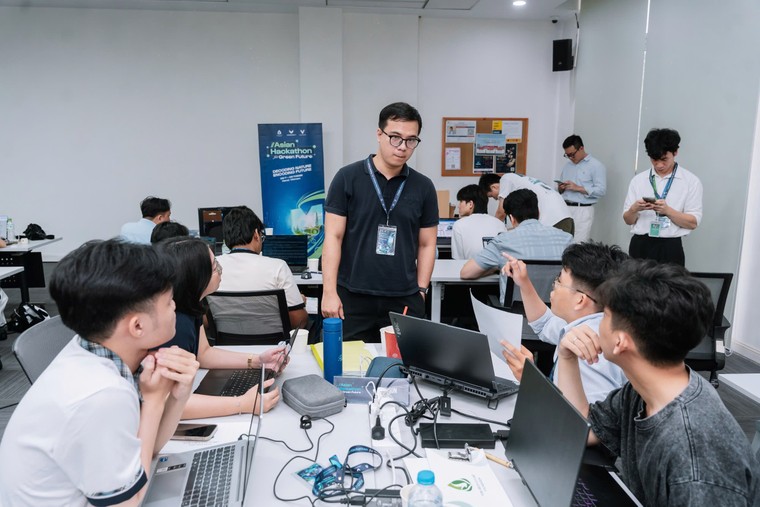 Hành trình chinh phục ngôi Quán quân của Asian Hackathon for Green Future 2026 ảnh 2